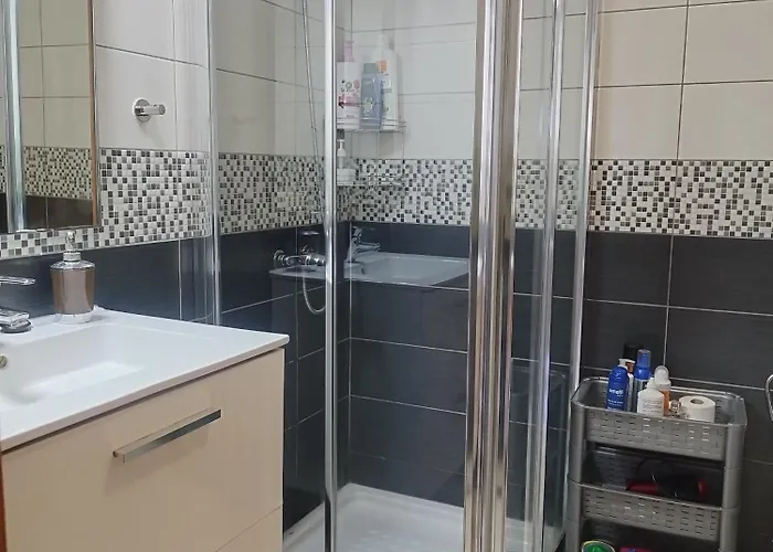 Angel House Los Abrigos