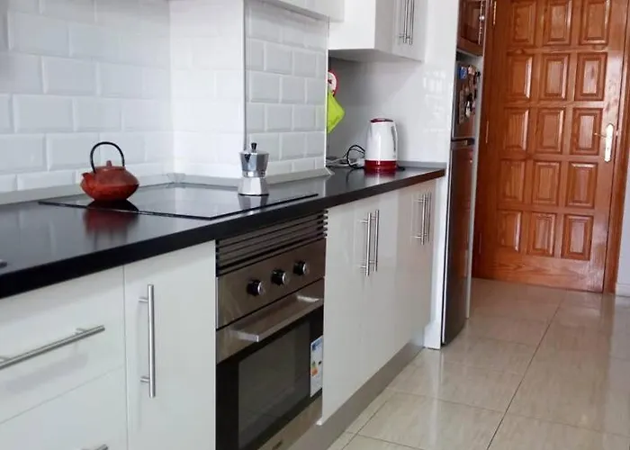 Angel House * Los Abrigos