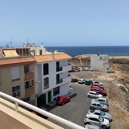 דירה Angel House